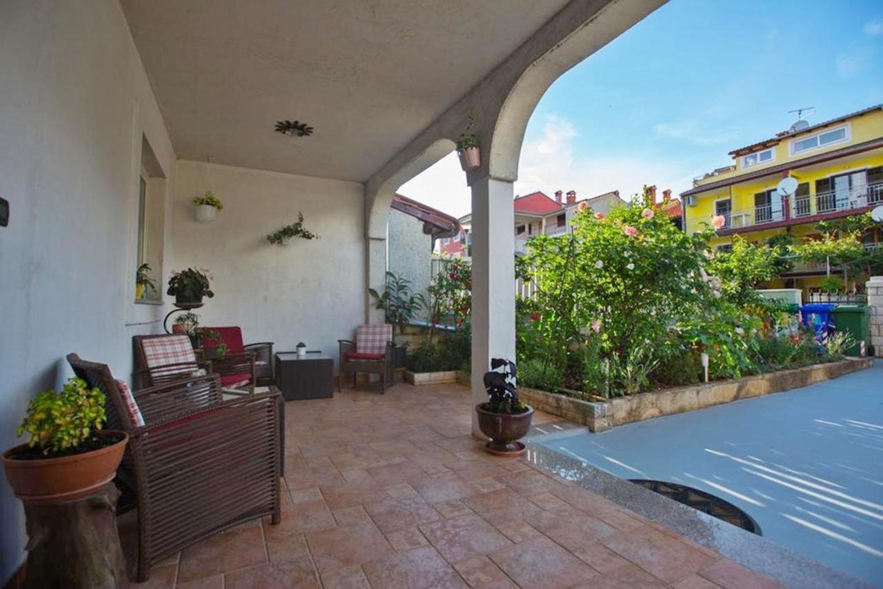 Guest House Casa Mia - Rooms & Apartments Rovinj Exterior photo
