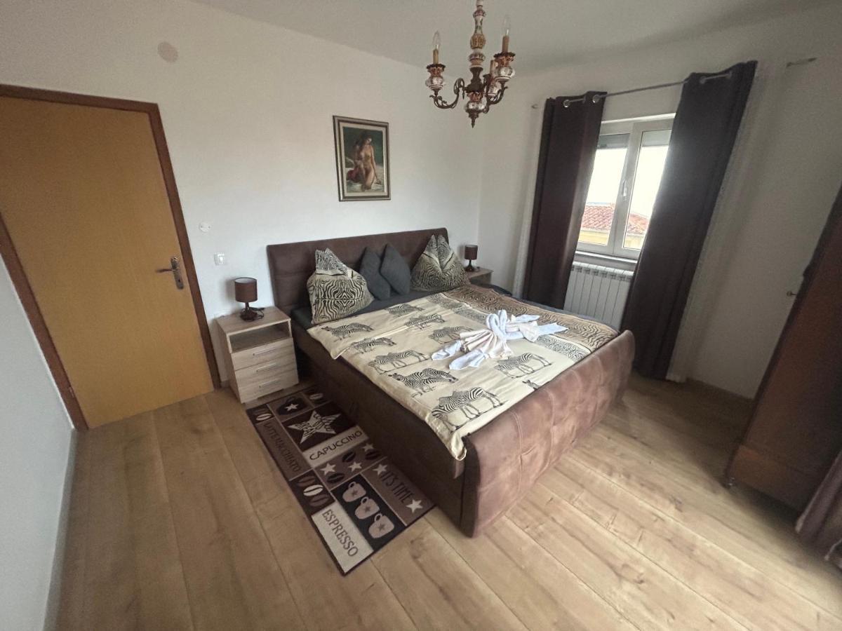 Guest House Casa Mia - Rooms & Apartments Rovinj Exterior photo